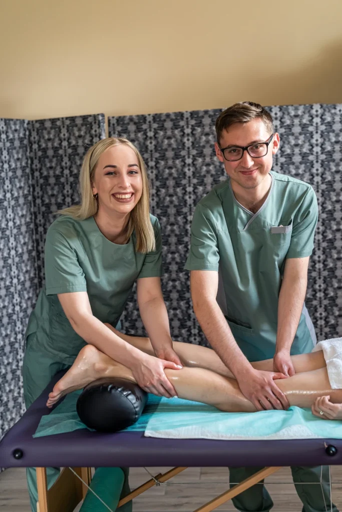 regenerative therapy massage of patients legs